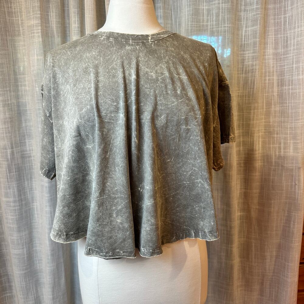 Zenana Gray/brown Acid Wash Oversized Cropped Tee S/M NWT